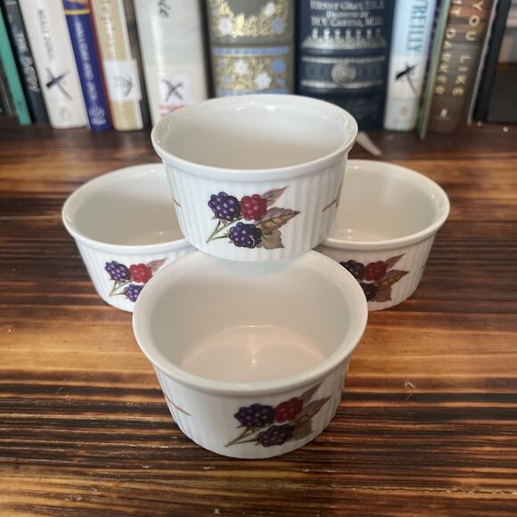 Royal Worcester Other - Royal Worcester Set Of 4 Evesham Ramekins Excellent Fine Porcelain ENGLAND
